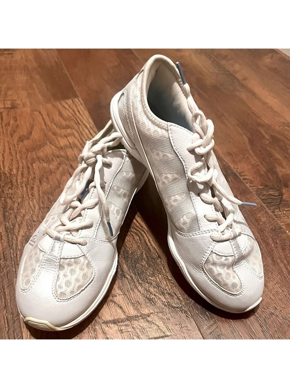 Varsity LAST PASS cheer sneakers. Size 8.5